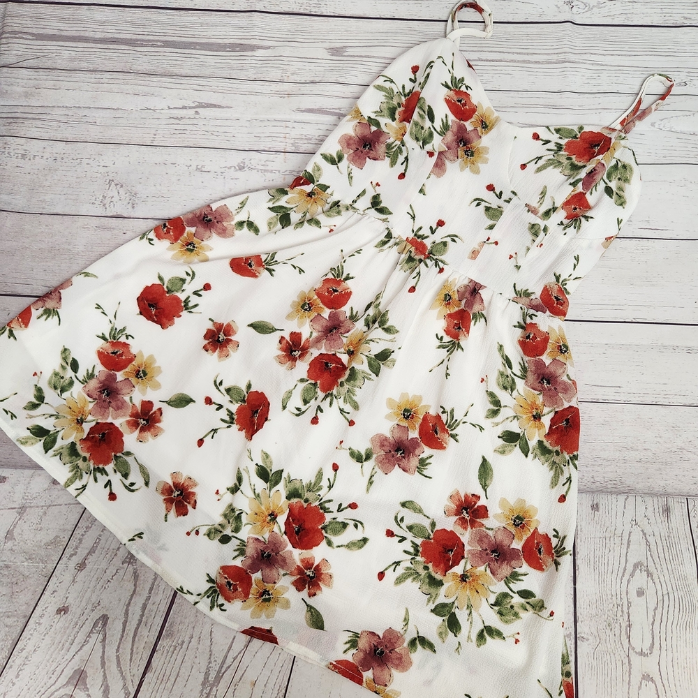 Mind Code White Floral Mini Dress with Roses